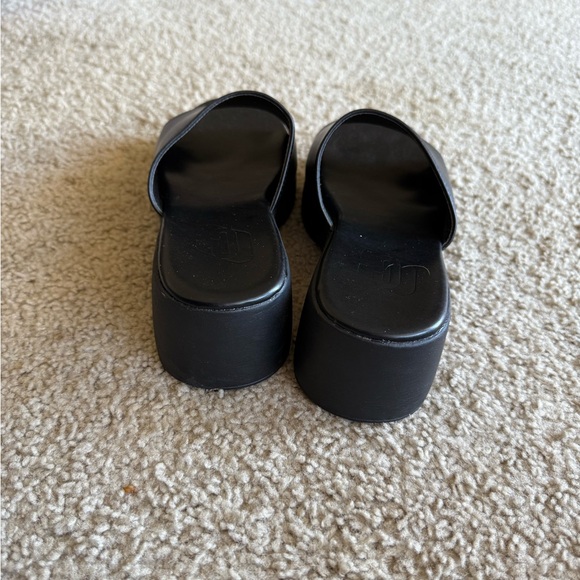 Black Slide Sandals - Picture 5 of 8